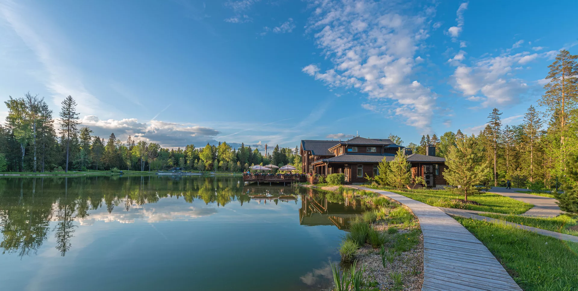 Отели с большой территорией в Подмосковье